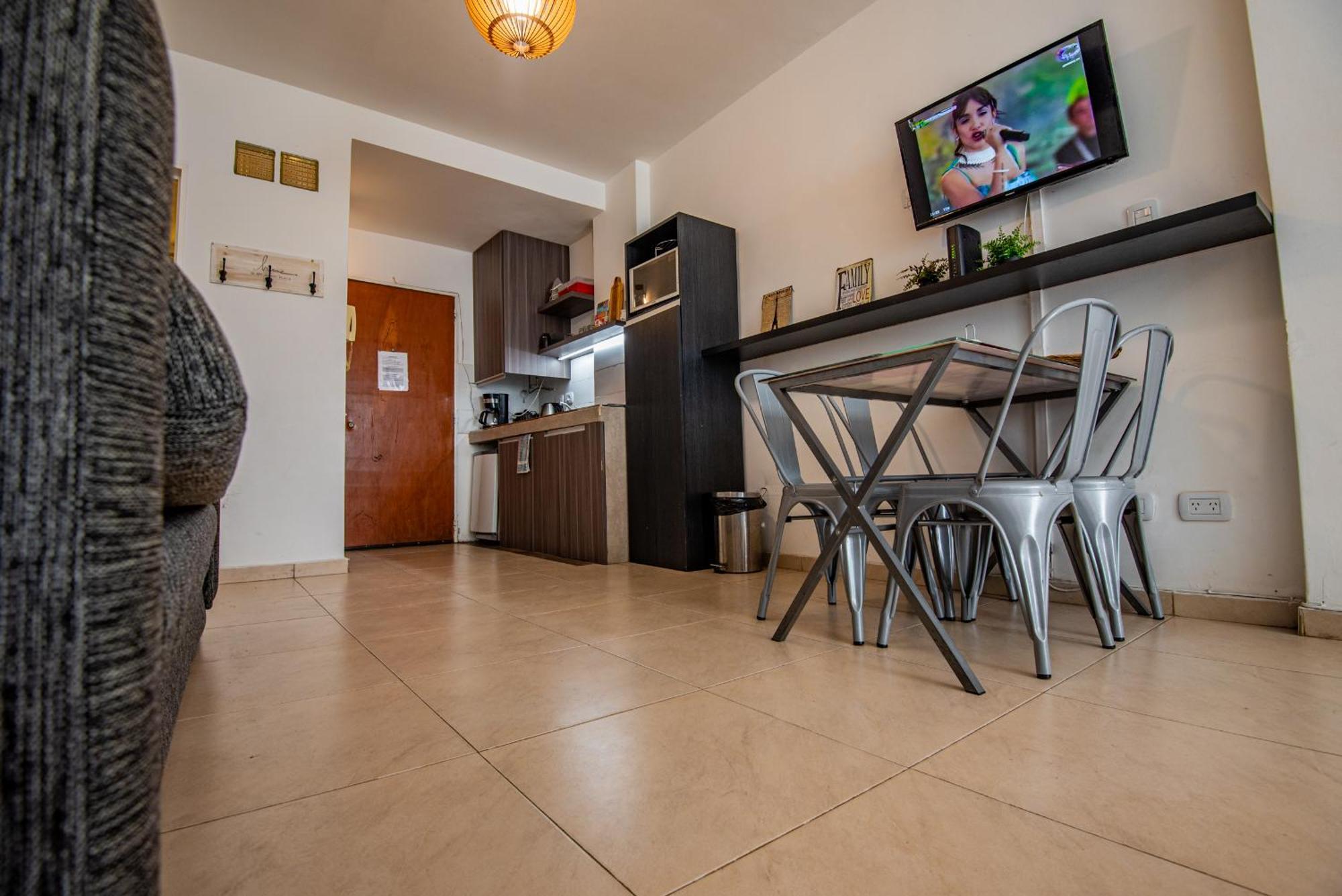 Esmeralda Y Av Cordoba Microcentro 부에노스아이레스 외부 사진